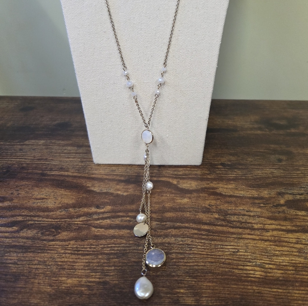 Ann Taylor Factory Freshwater Pearl Lariat Necklace